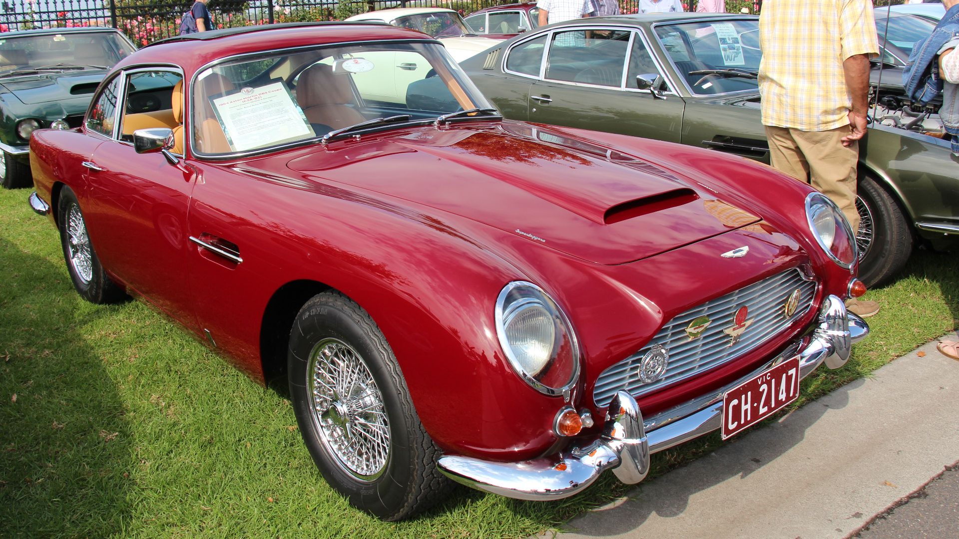 File:1964 Aston Martin DB5 (14326536924).jpg