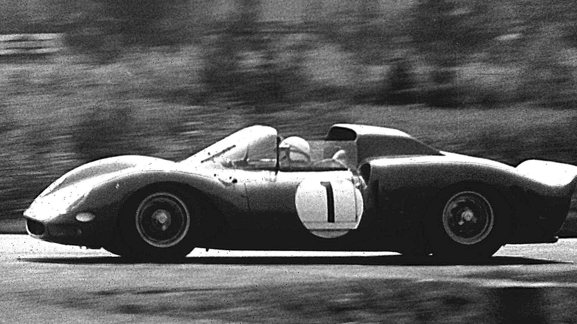 File:1965-05-23 07b John Surtees, Ferrari 330P2.jpg