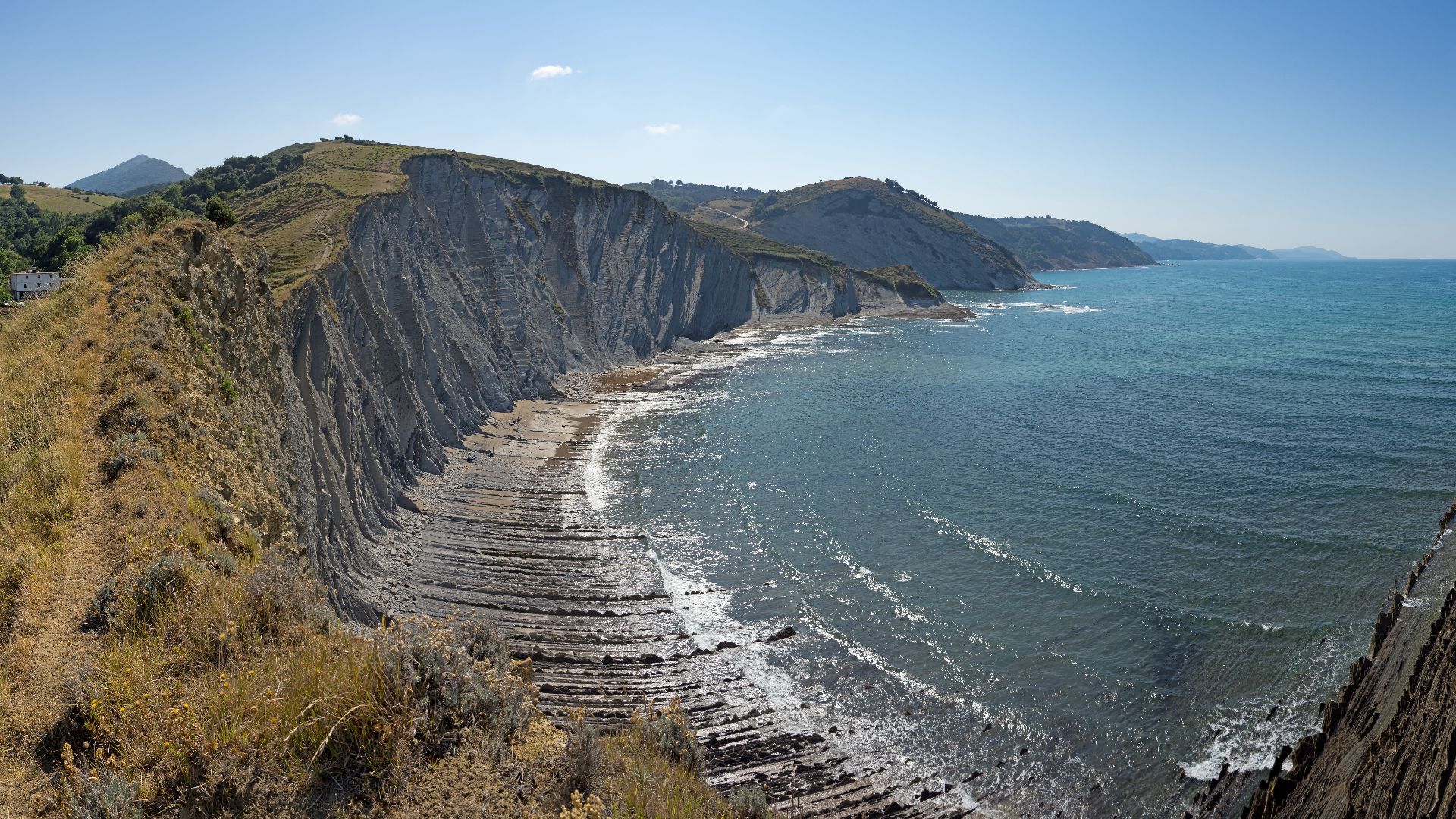 File:Flysch coast between Deba and Zumaia.jpg