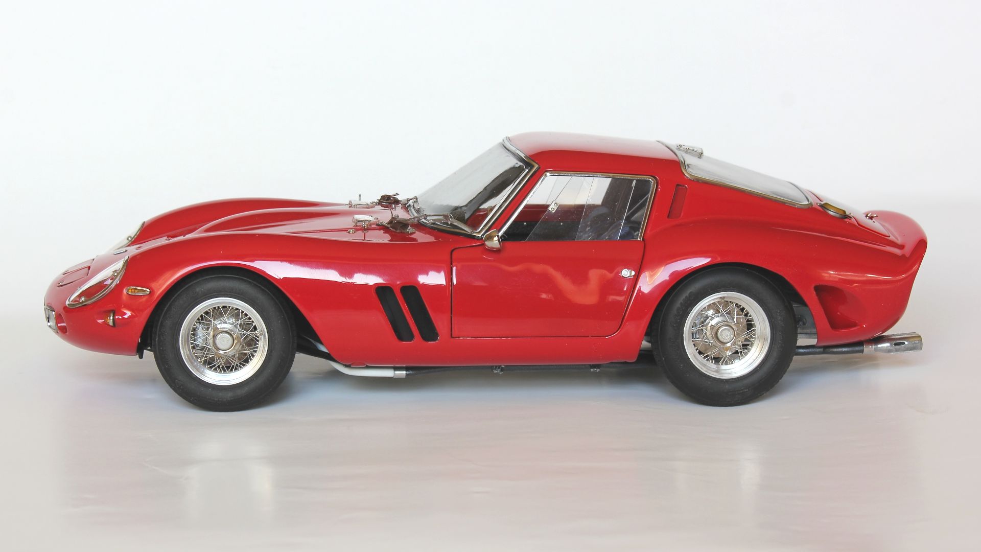 File:Ferrari 250 GTO, CMC-Modell (Seite 2017-02-15).JPG