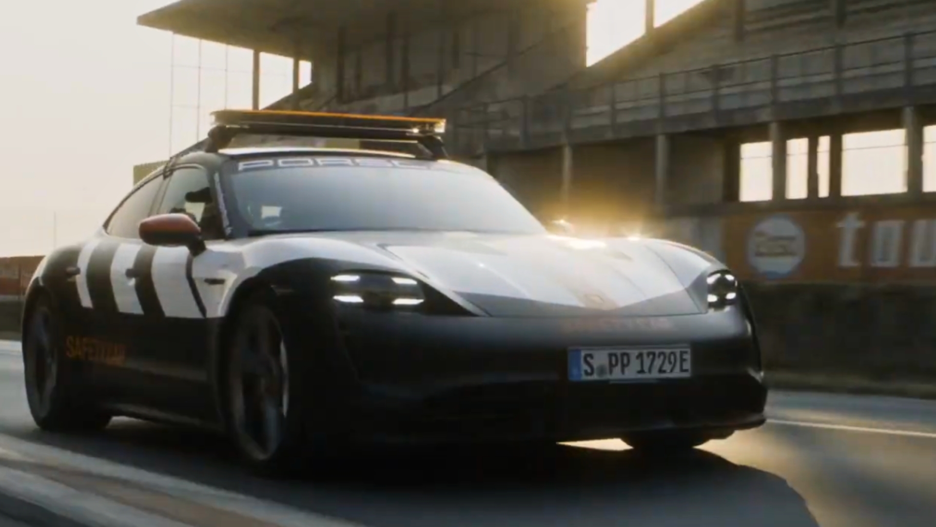 Porsche Taycan