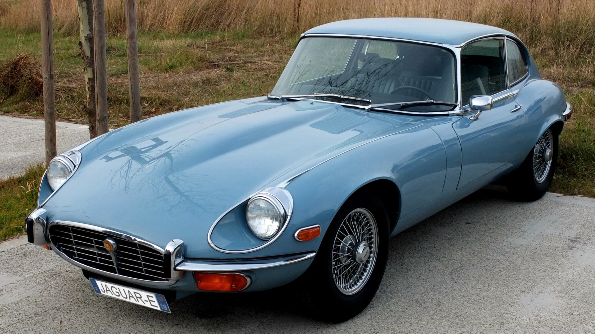 File:Jaguar-E Type 1972.jpg