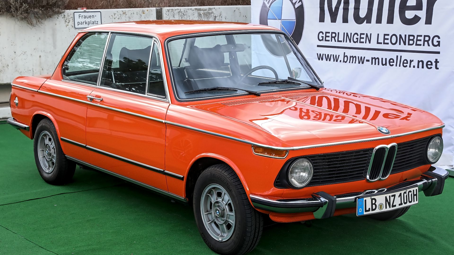 File:BMW 2002 (1975) Leonberg 2022 1X7A0430.jpg