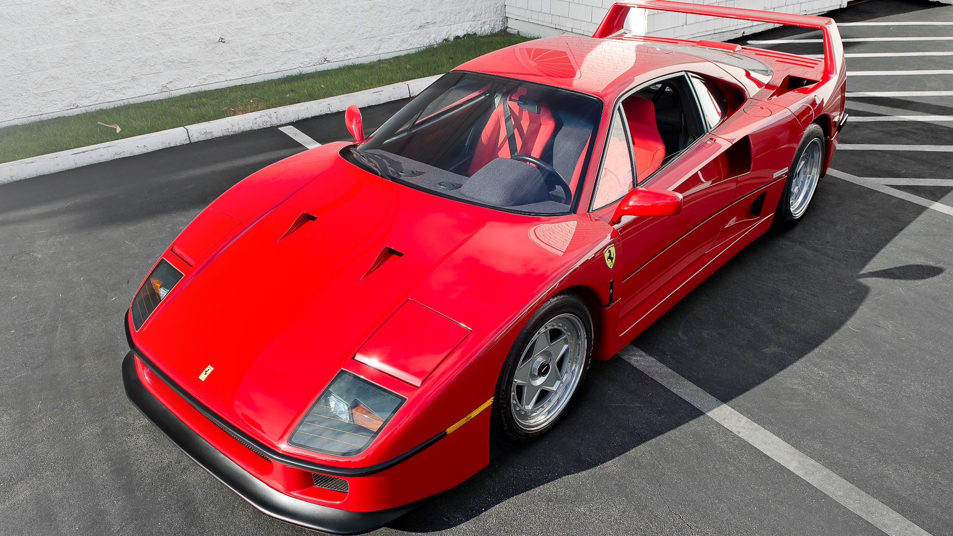 File:Ferrari F40 (14368683508).jpg