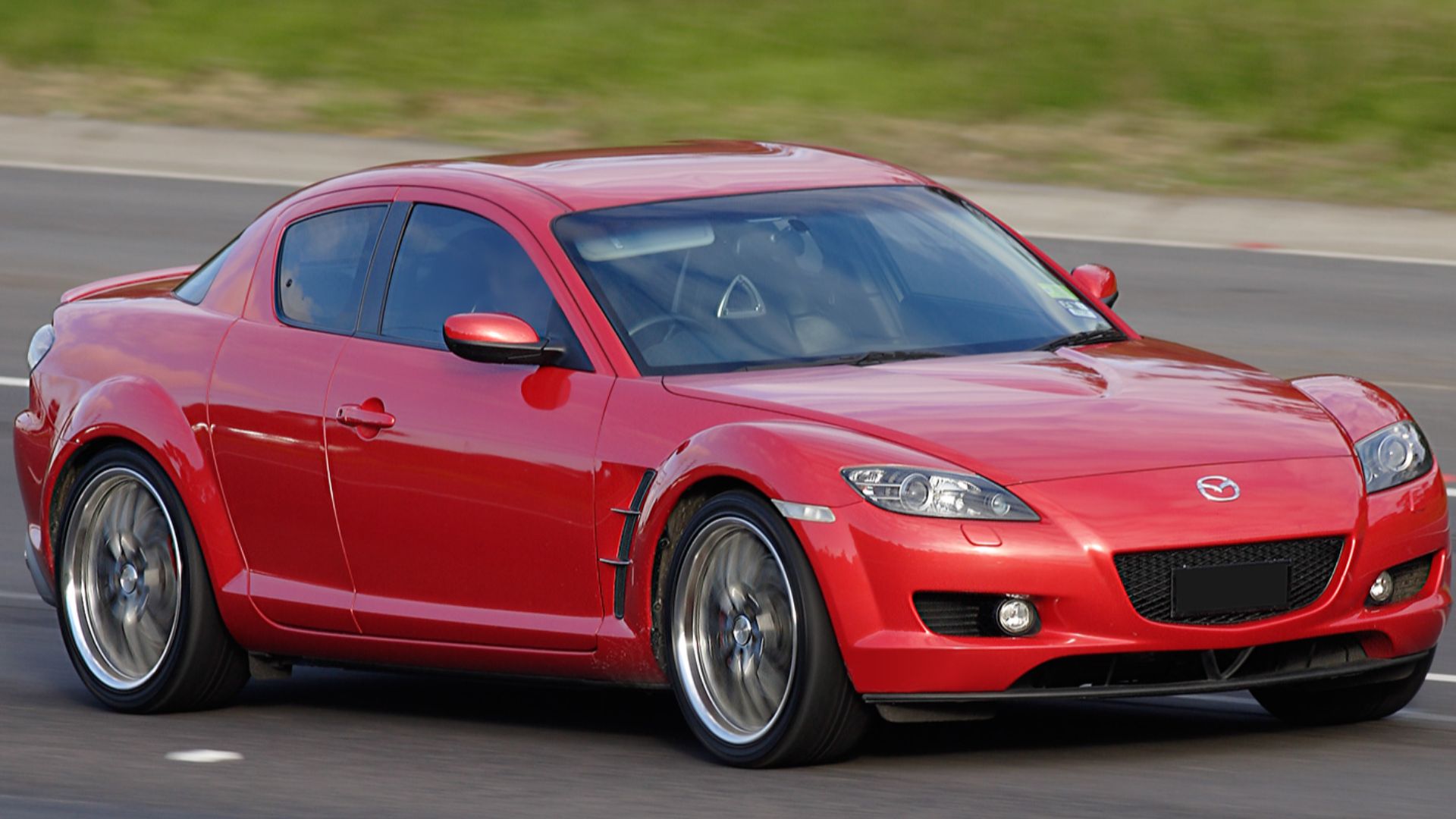File:Mazda RX-8 on freeway.jpg