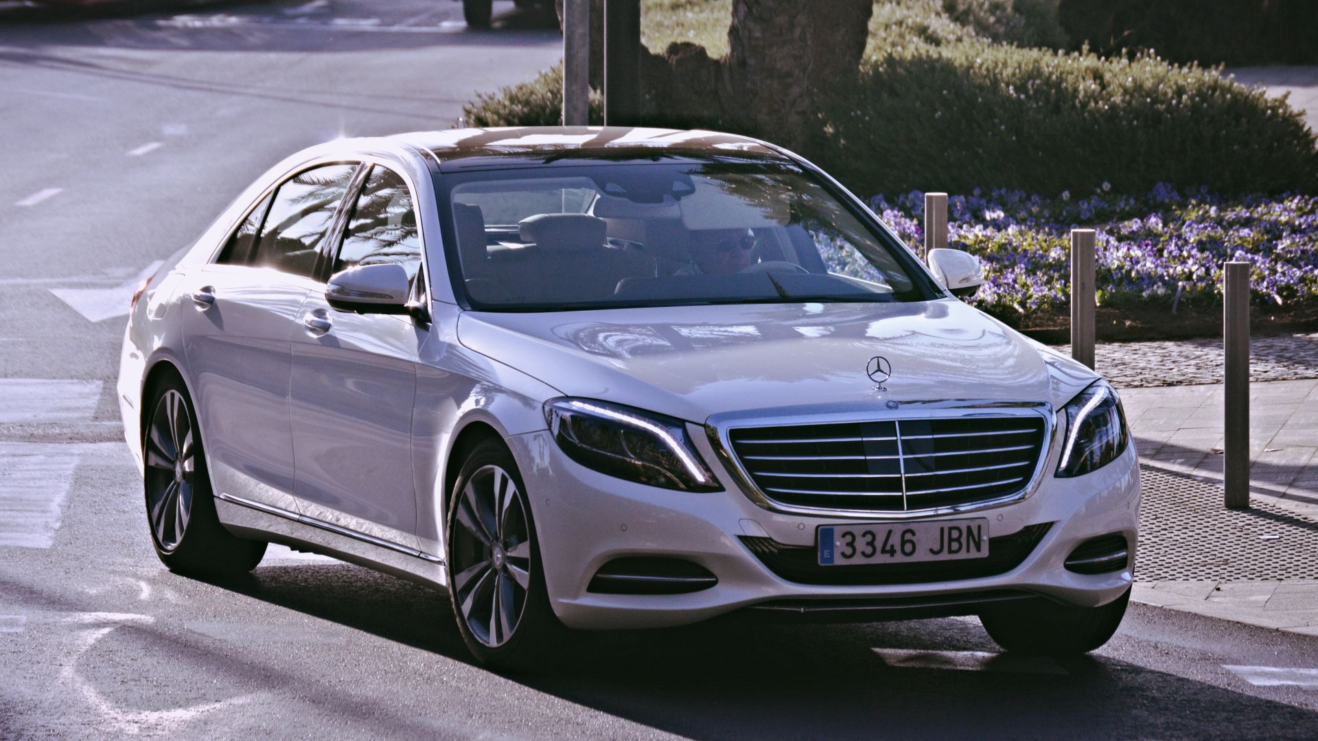 File:Mercedes Benz S-class. (23580546990).jpg