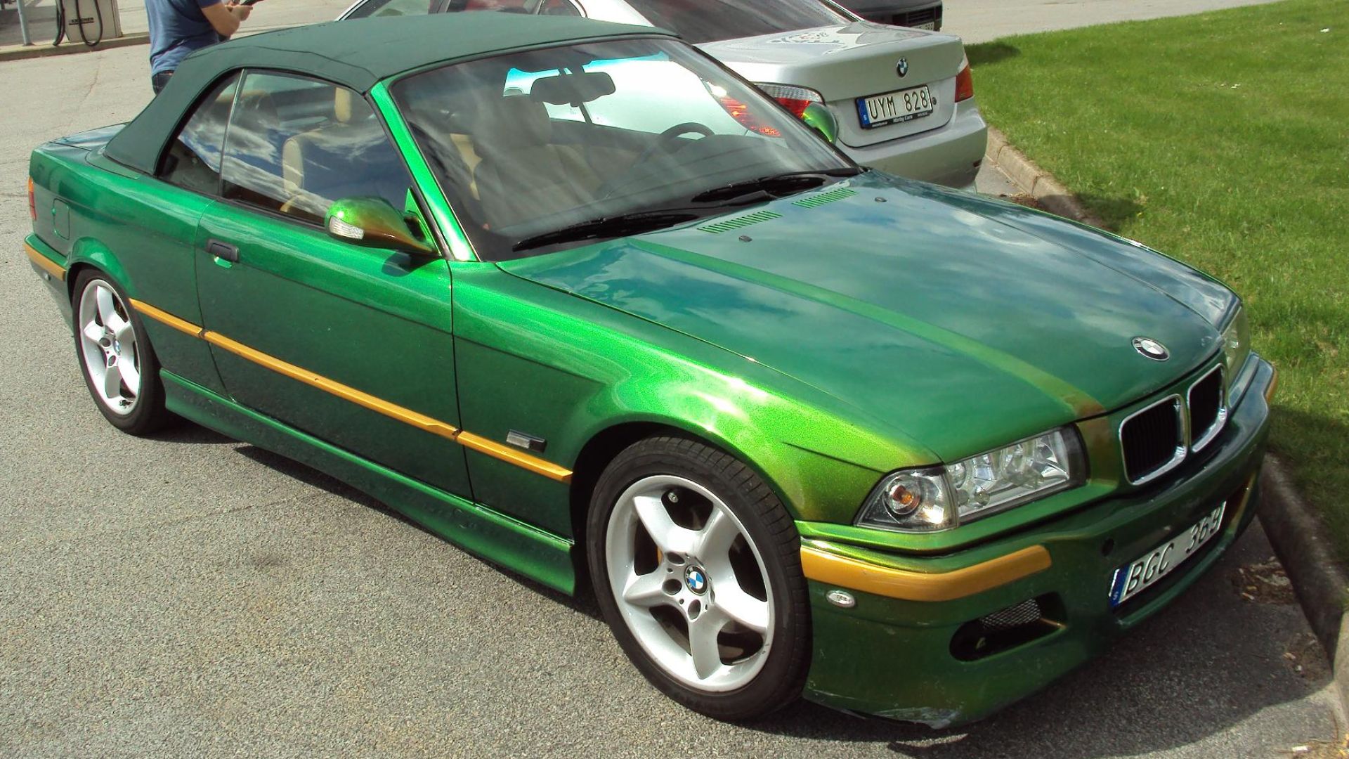 File:BMW 3 Series Cabriolet E36 (5012383121).jpg