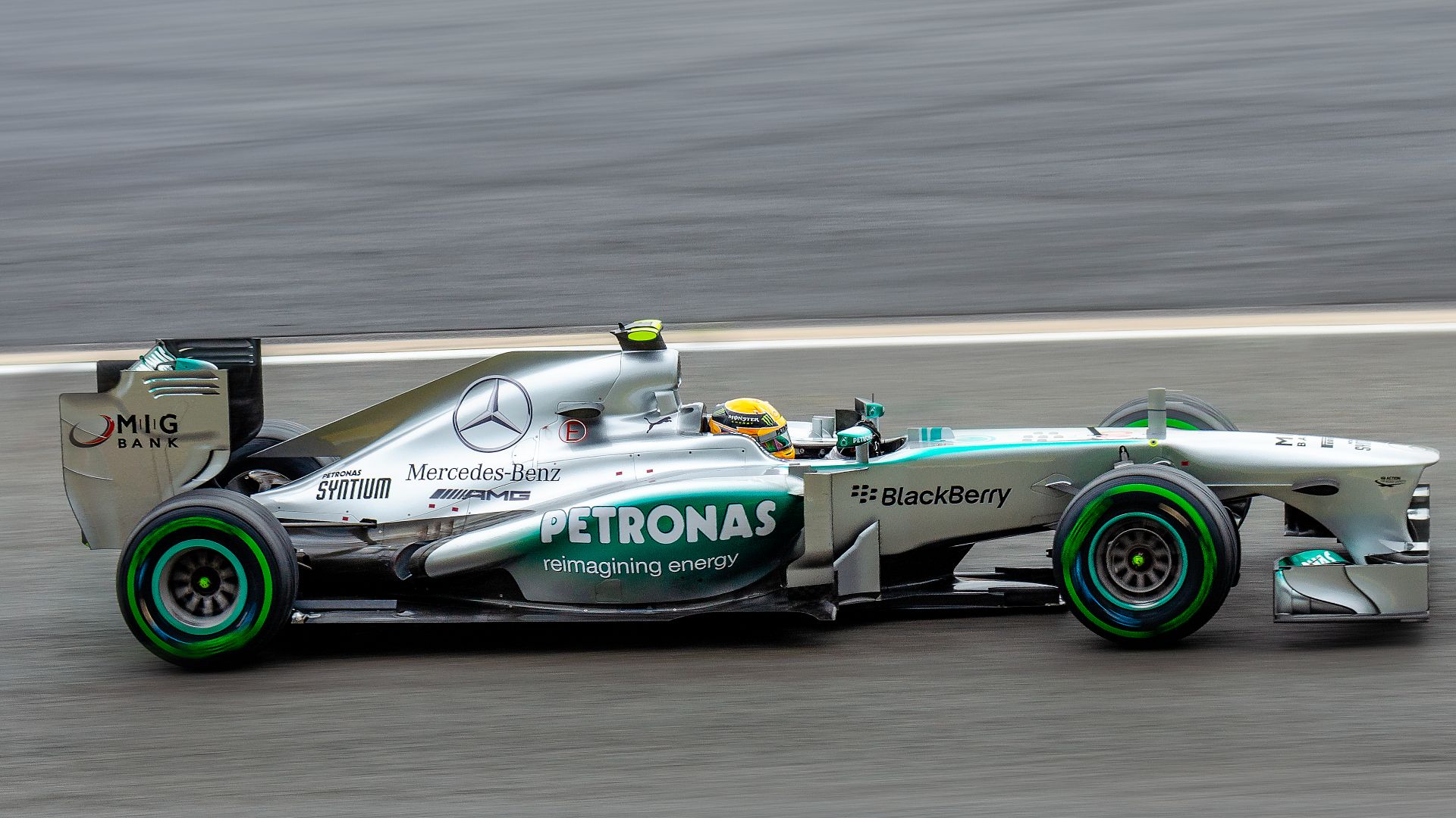 File:Lewis Hamilton at Rivage, Spa Francorchamps Circuit, Spa, Belgium.jpg