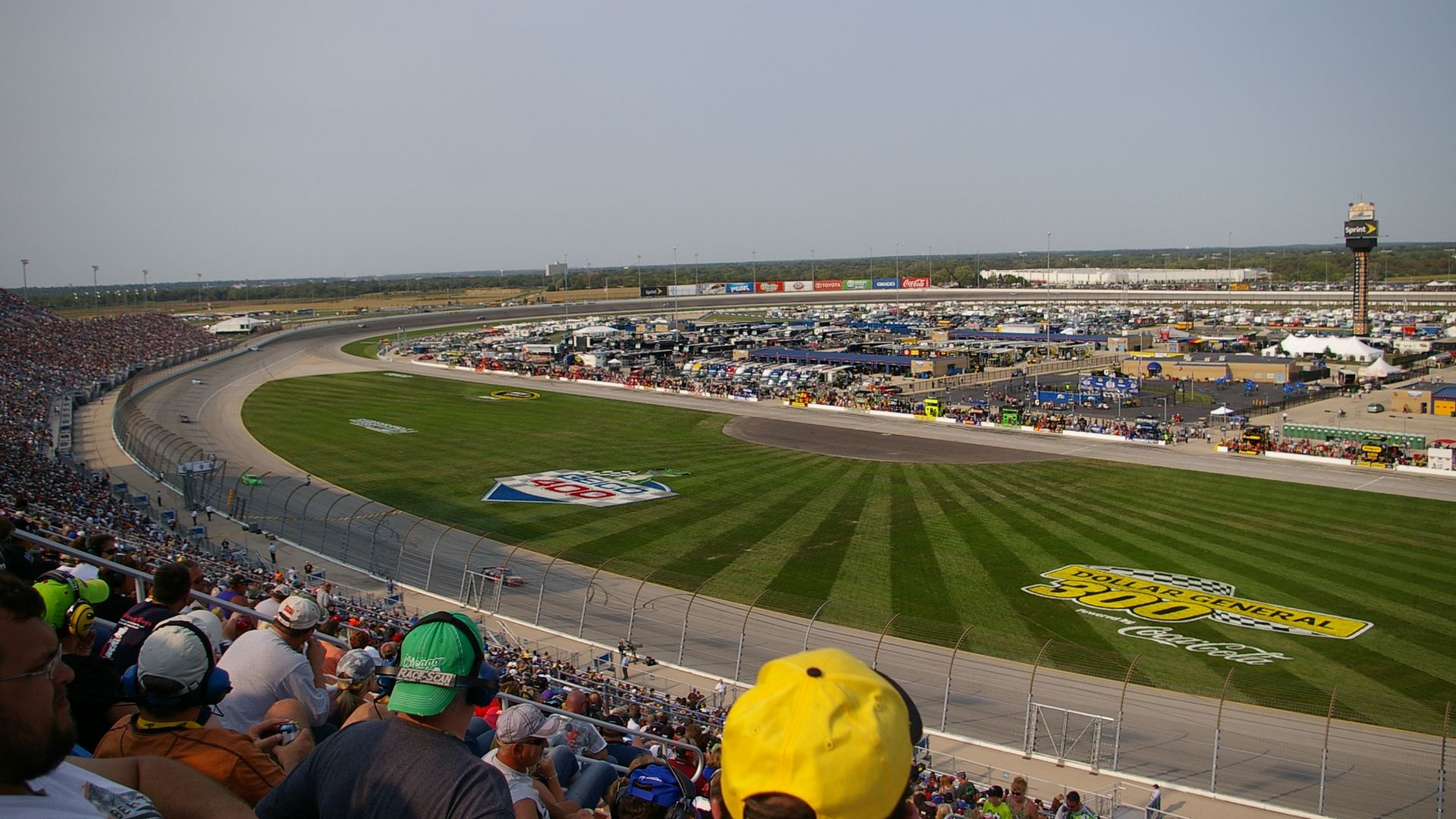 File:Chicagoland Speedway (8001609335).jpg