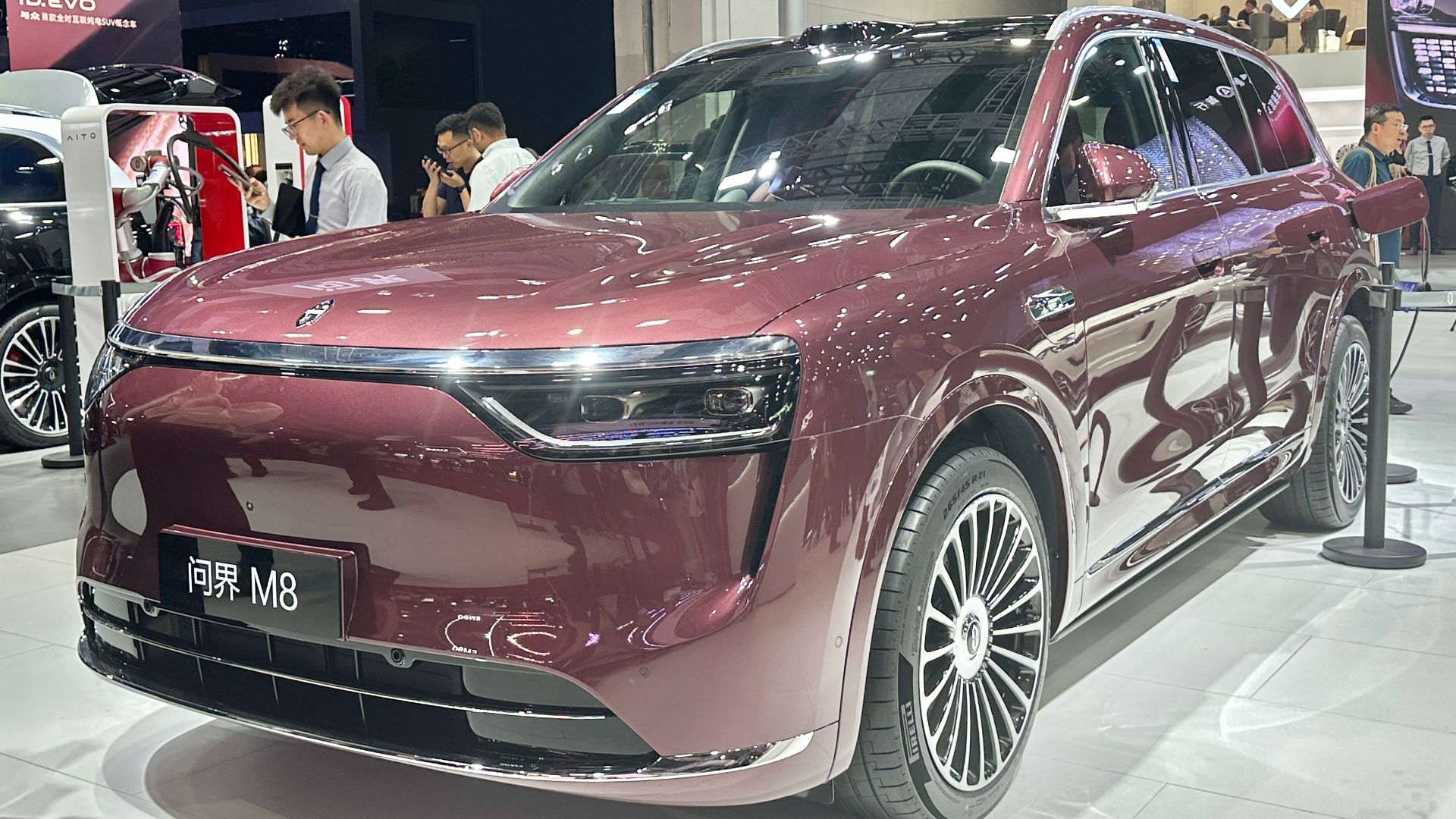 File:AITO M8 001.jpg