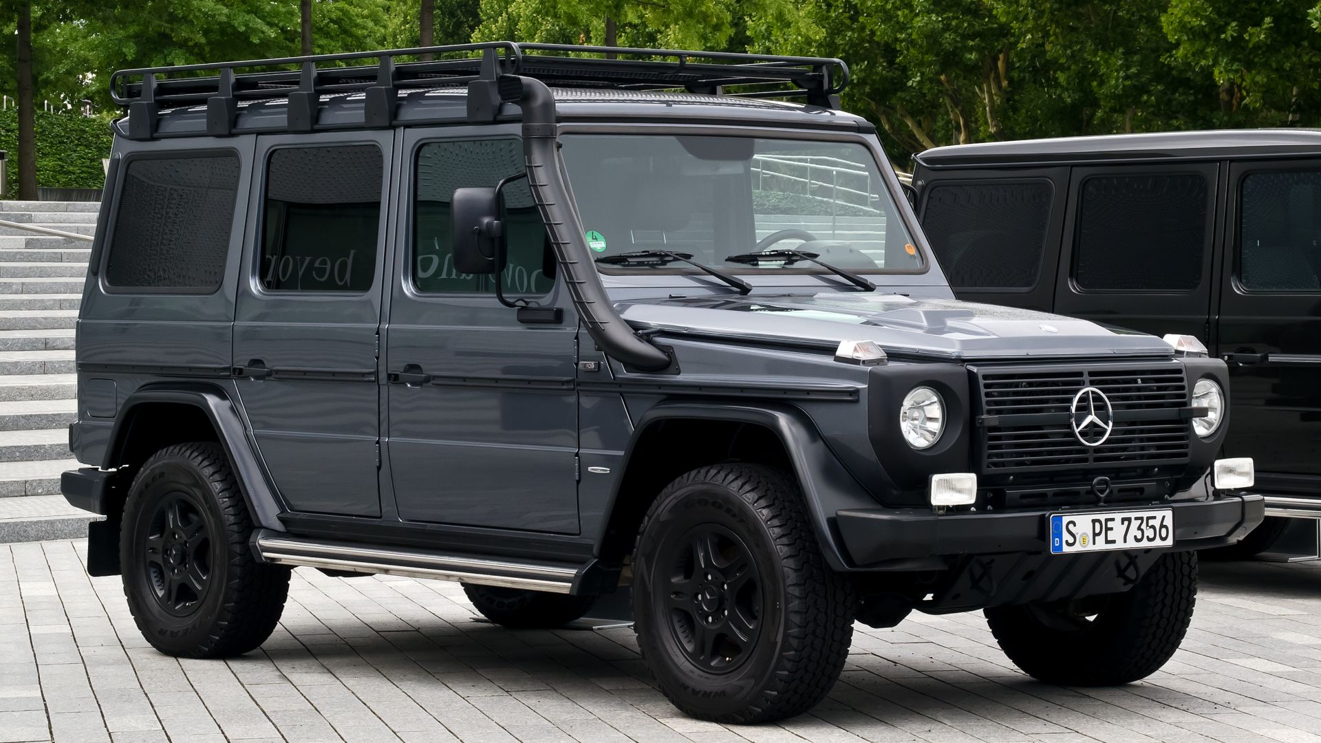 File:Mercedes-Benz G 300 CDI Professional (W 461) – Frontansicht, 7. August 2012, Stuttgart.jpg