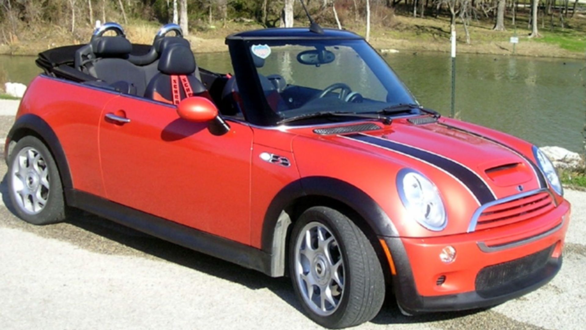 File:MINI Cooper S Convertible 2005.jpg