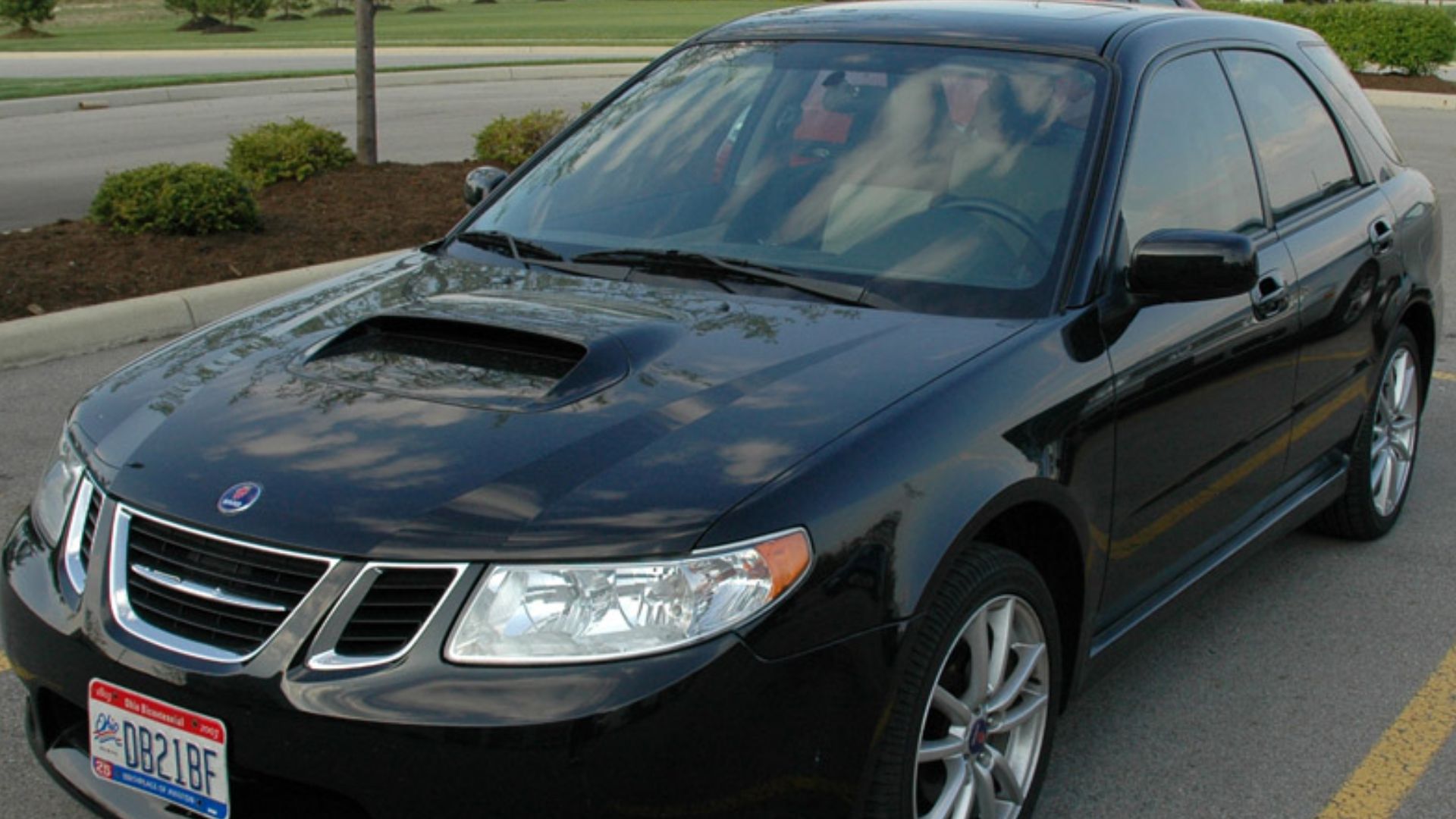 File:Saab9-2x iota.jpg