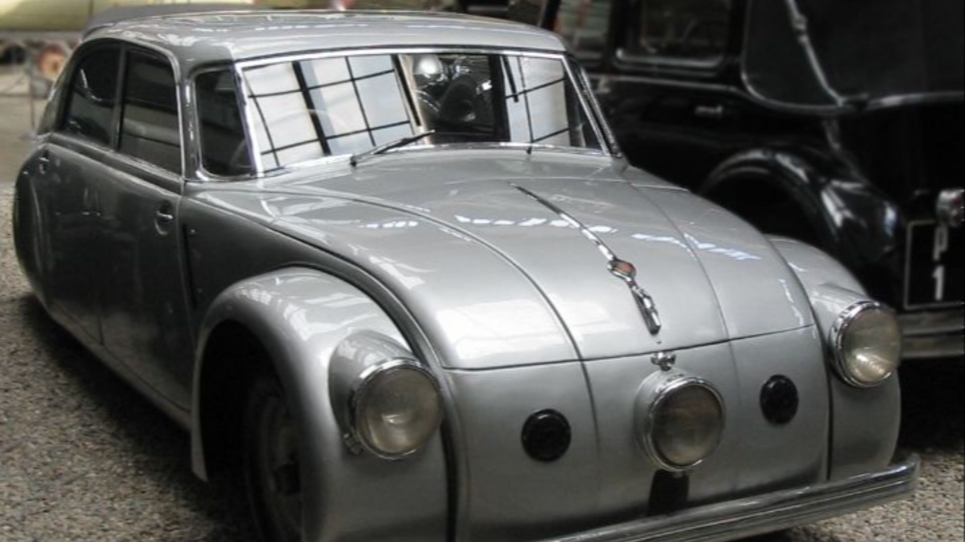 File:Tatra T 77a.jpg