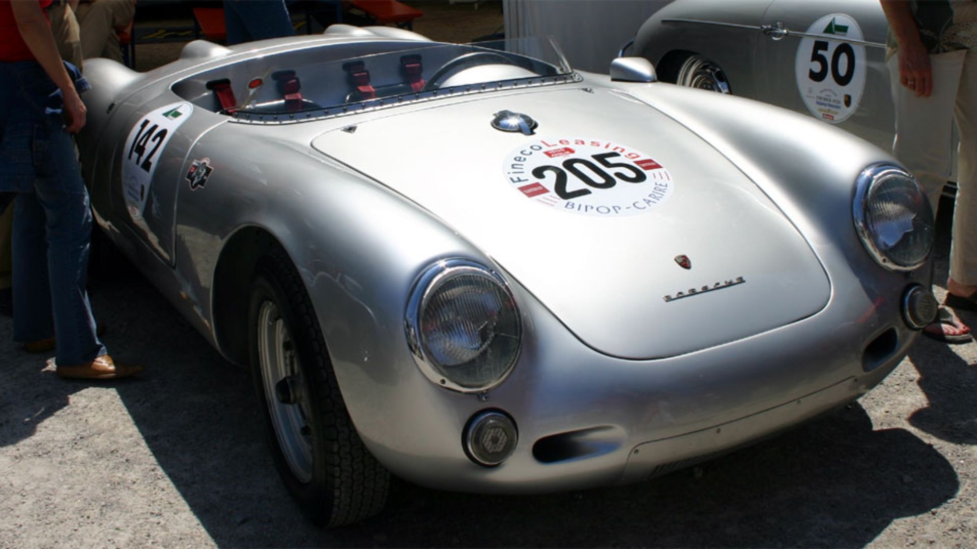 File:Porsche-550-spyder.jpg