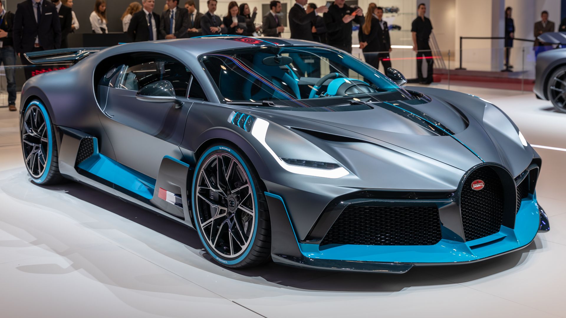 File:Bugatti Divo, GIMS 2019, Le Grand-Saconnex (GIMS0029).jpg