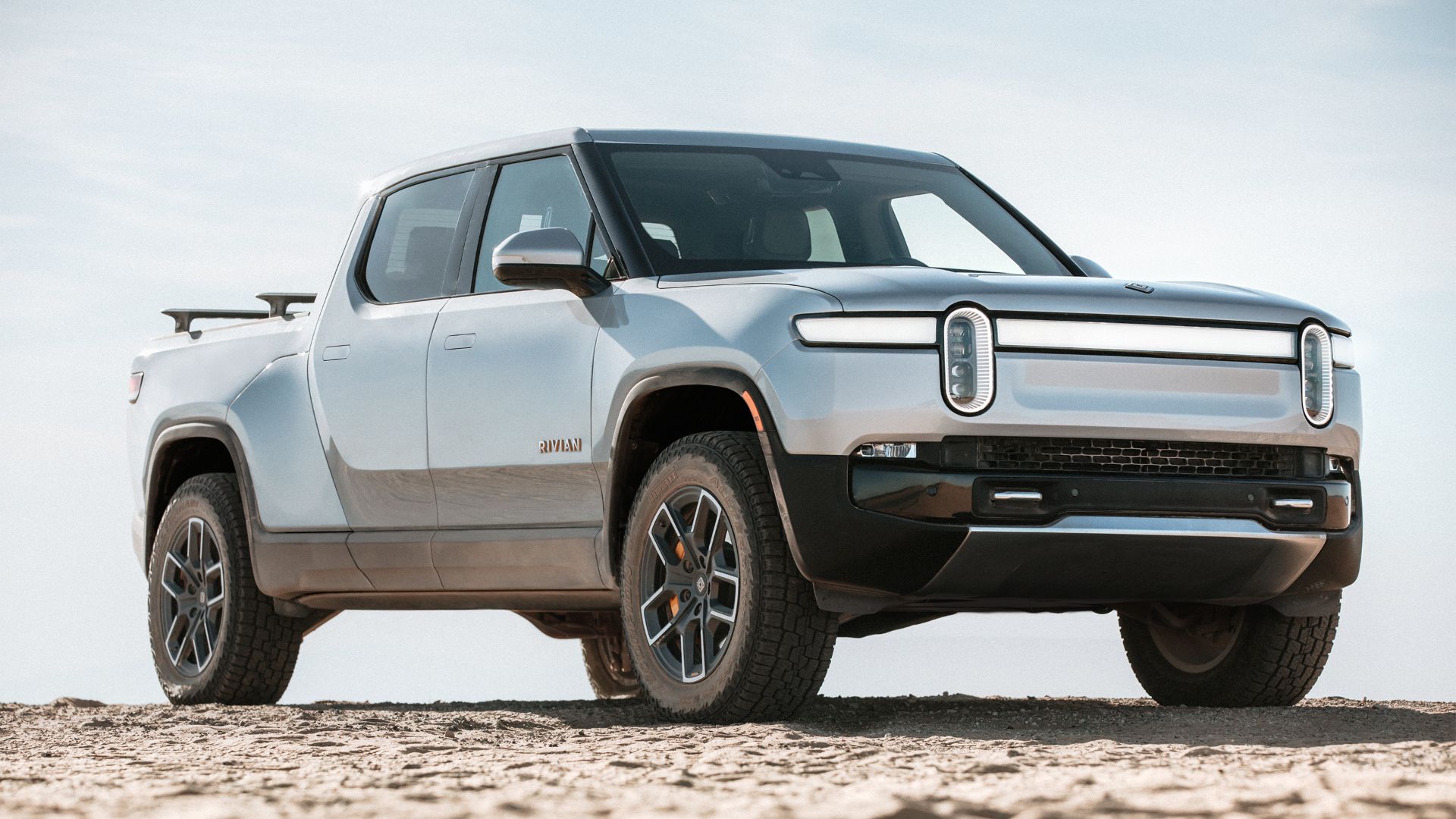 File:Rivian-r1t-2021.jpg