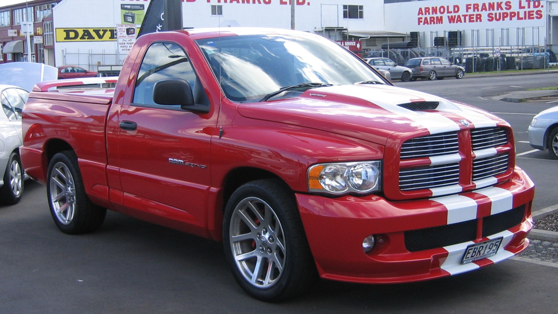 File:Dodge Ram SRT-10.jpg