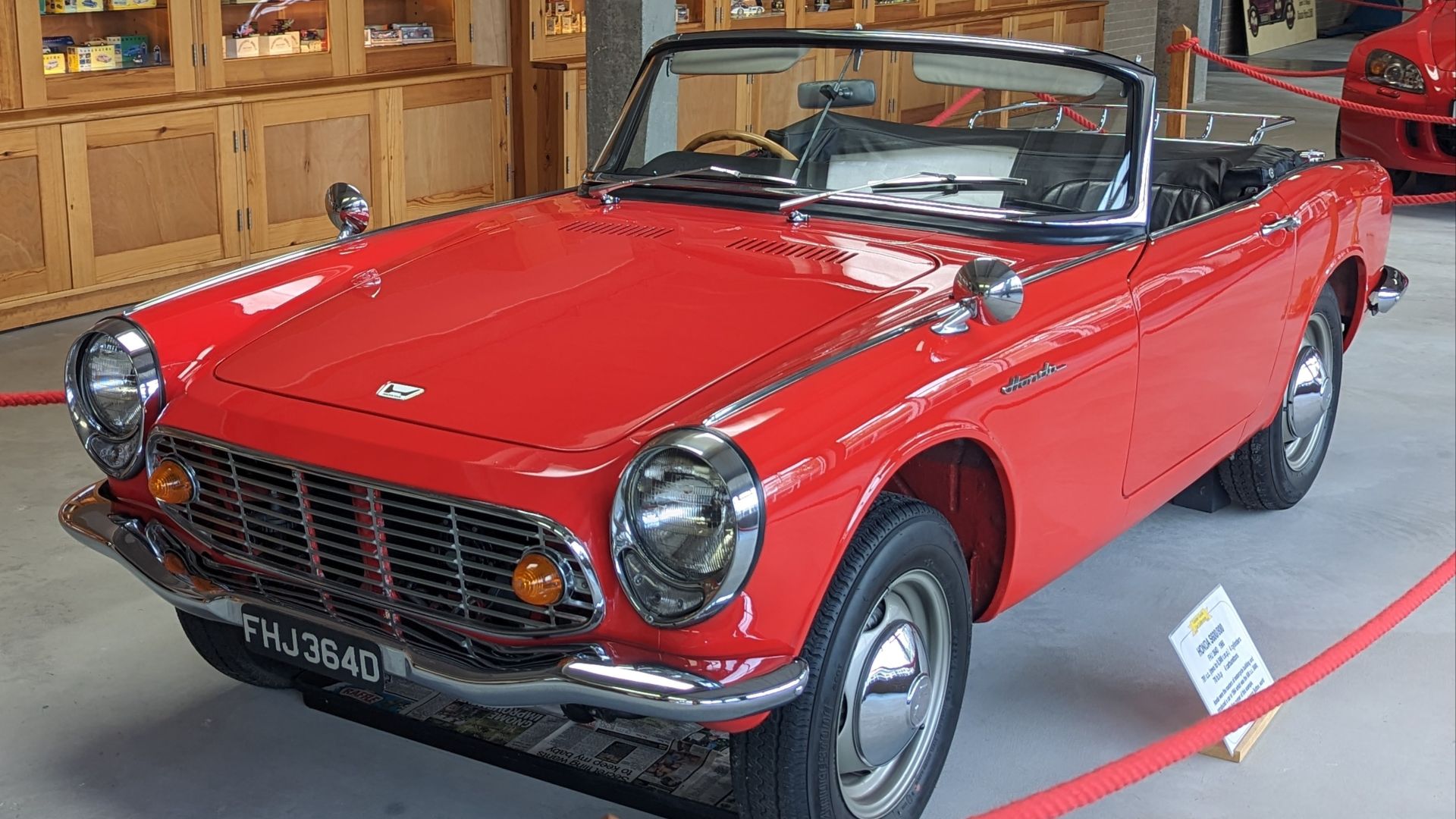 File:1966 Honda S800 1.jpg