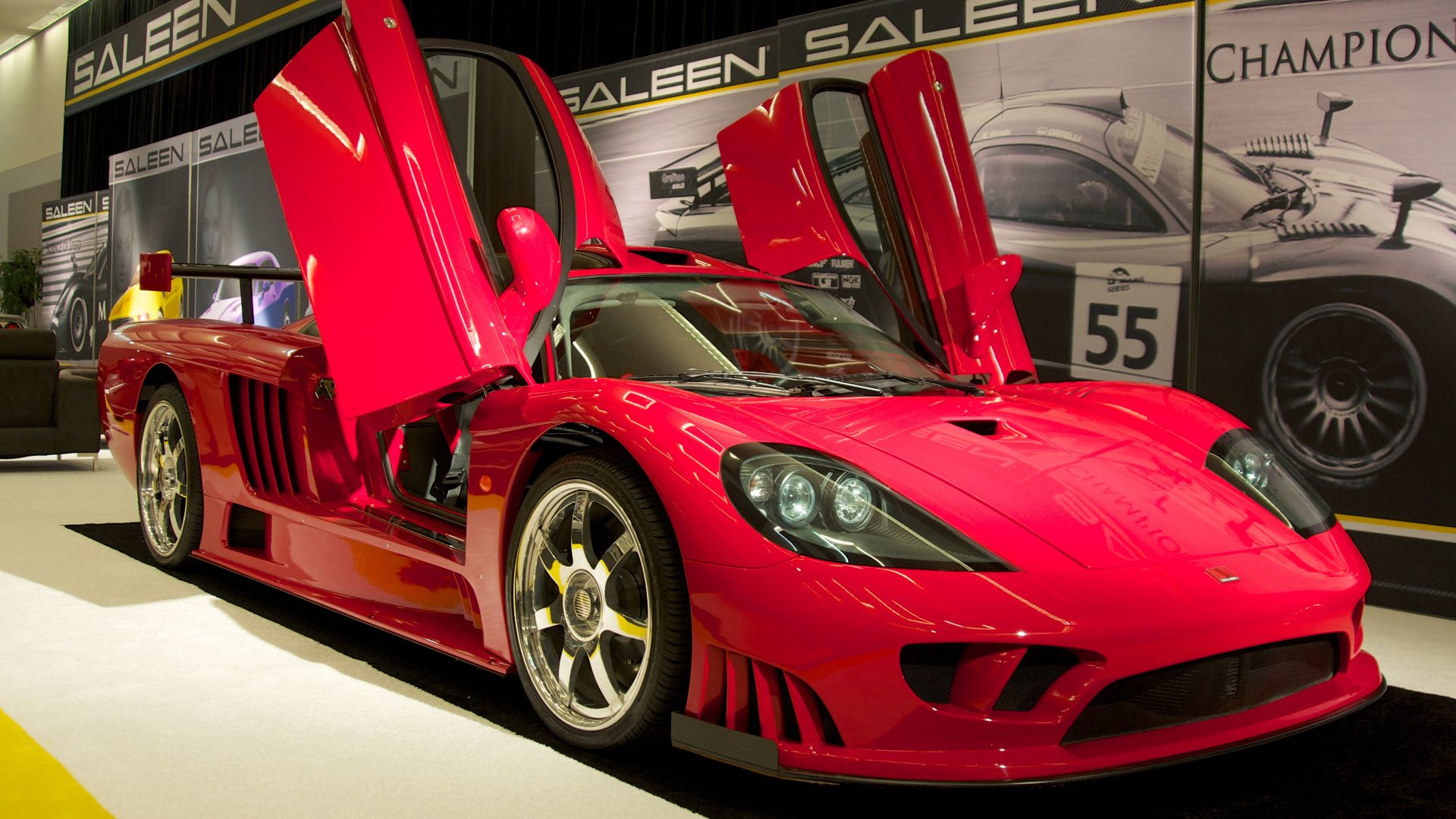 File:Saleen S7 (8228619567).jpg