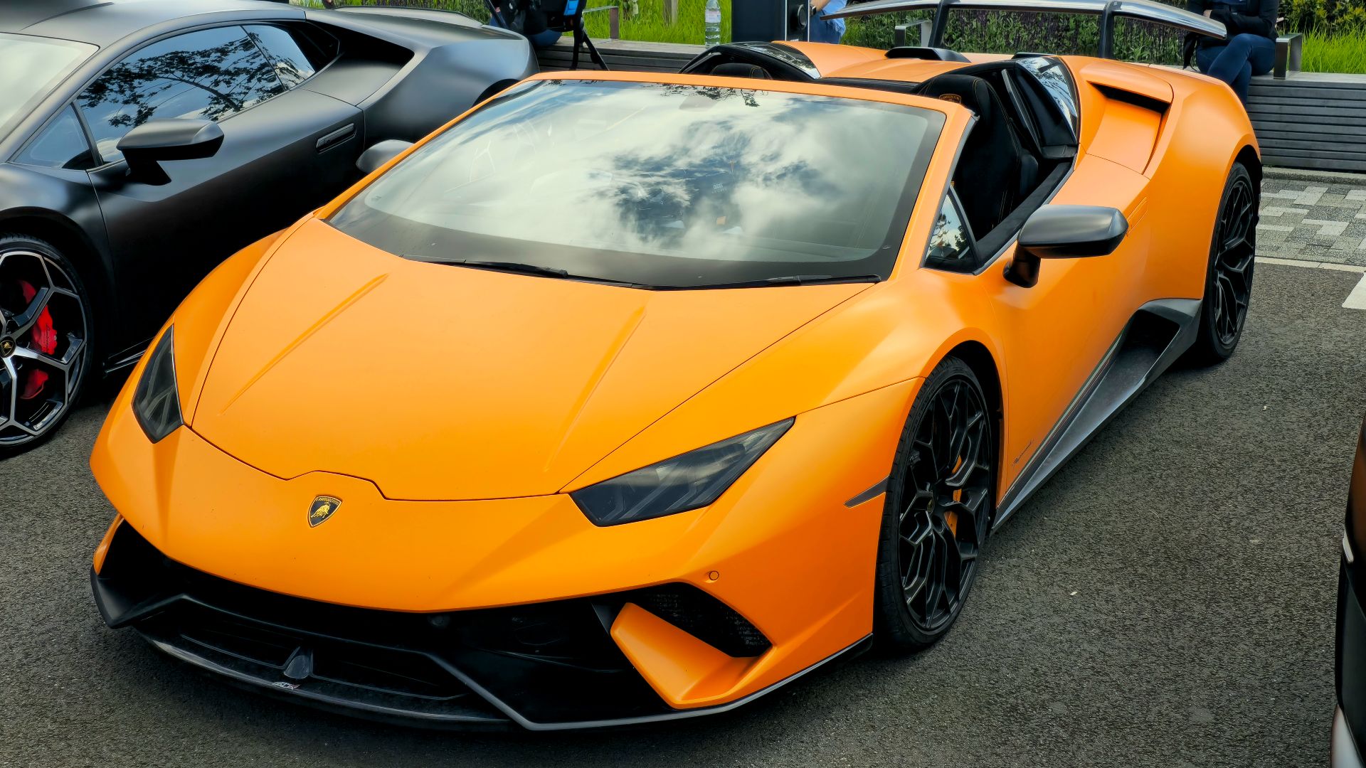 File:Lamborghini Huracan Performante Spyder 10.jpg