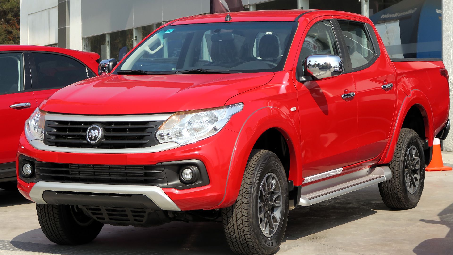 File:Ram 1200 GLS 2019.jpg
