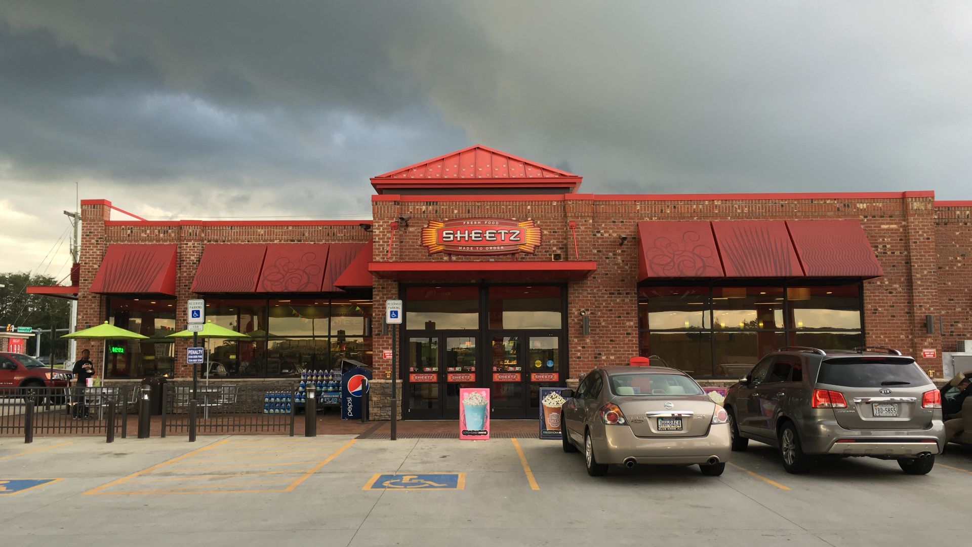 File:Sheetz Store 543 - Fredericksburg, Virginia.jpg