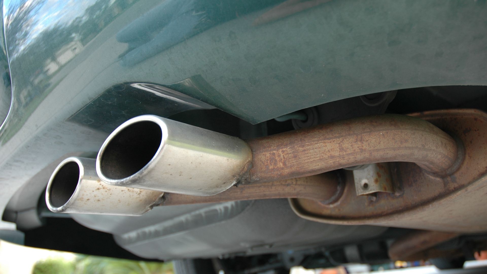 File:Exhaust pipe muffler.JPG
