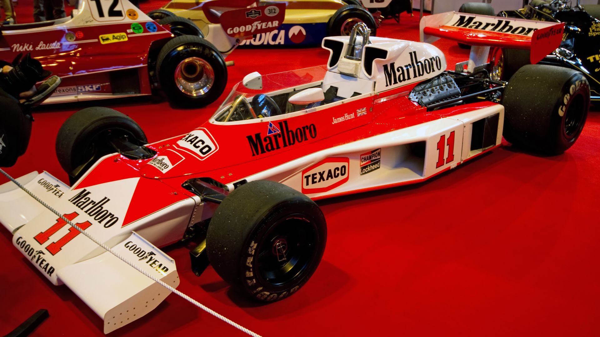 File:James Hunt - McLaren M23 (6707990279).jpg