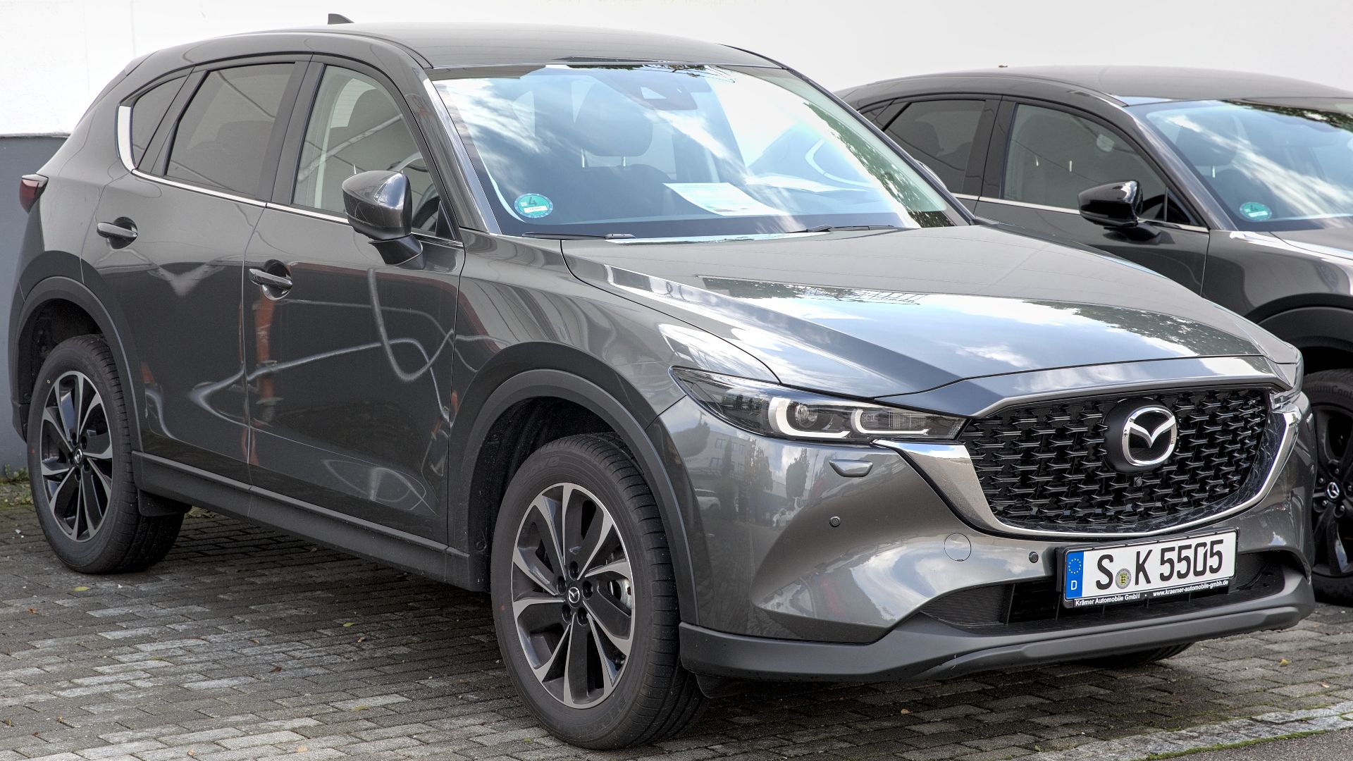 File:Mazda CX-5 (KF) Facelift 1X7A6070.jpg