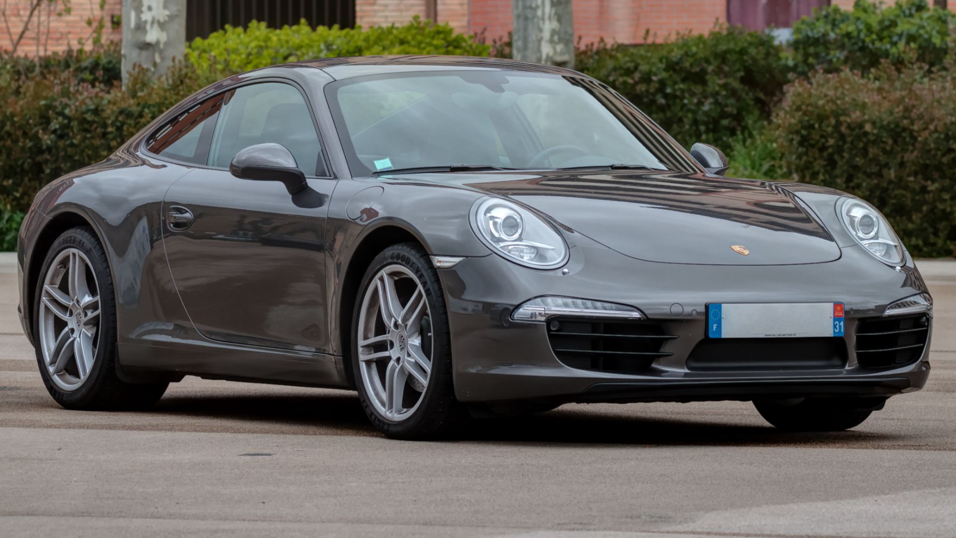 File:Toulousaine de l'automobile - 7425 - Porsche 911 Carrera (2011).jpg