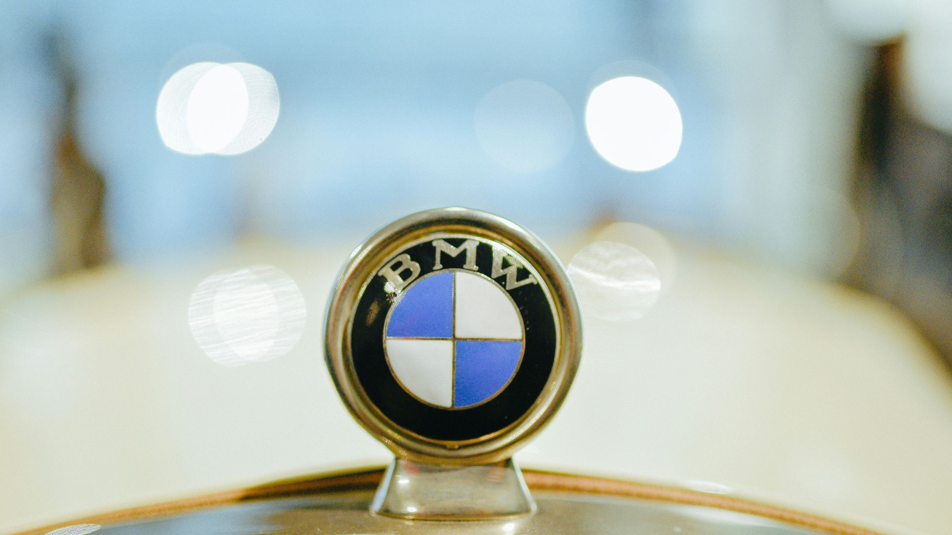 BMW emblem