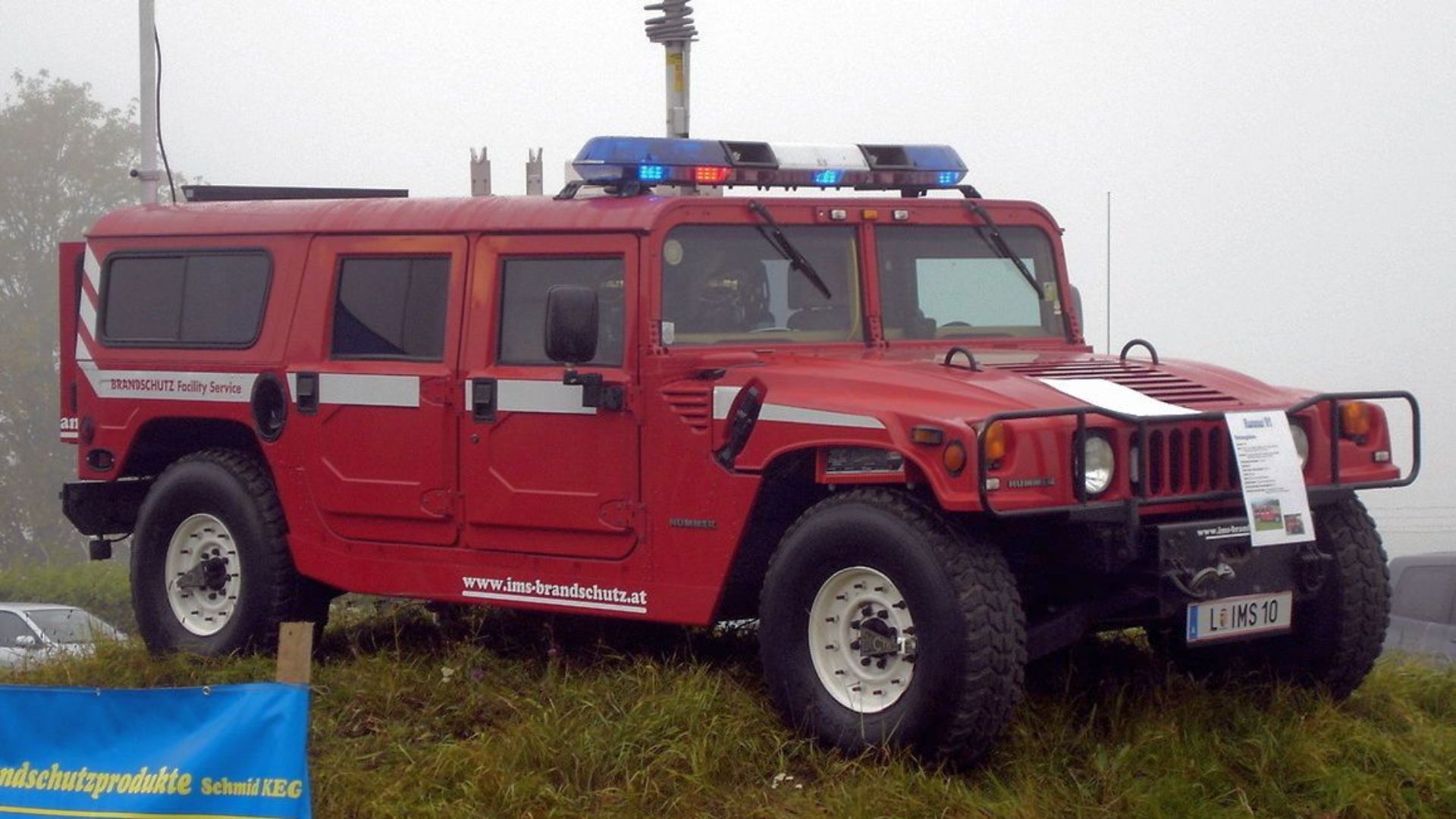 File:Hummer H1 Feuerwehr.jpg