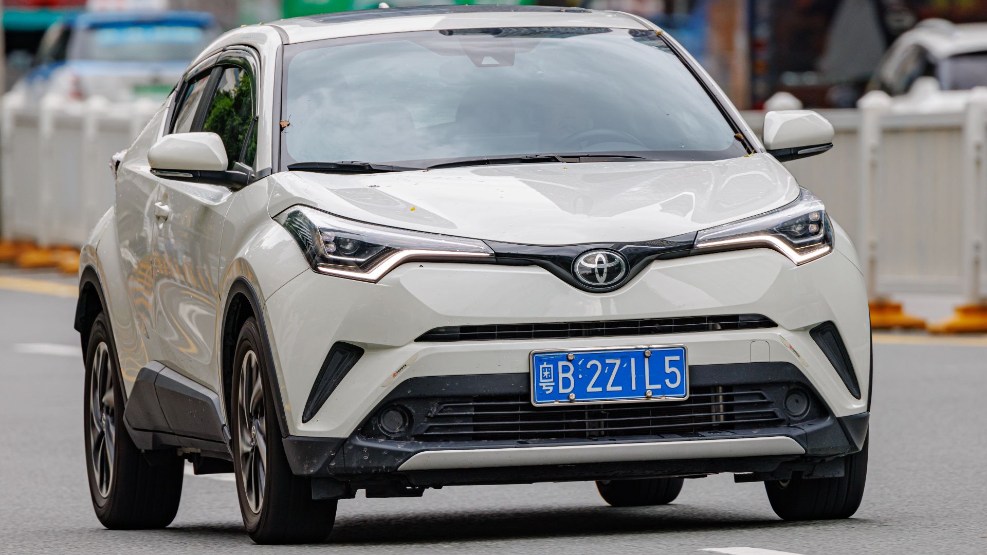 File:TOYOTA IZOA (TOYOTA C-HR) China.jpg