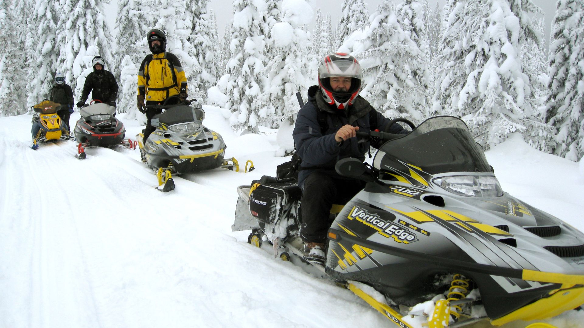 File:International Selkirk Loop - Snowy Day Snowmobiling - NARA - 7719620.jpg