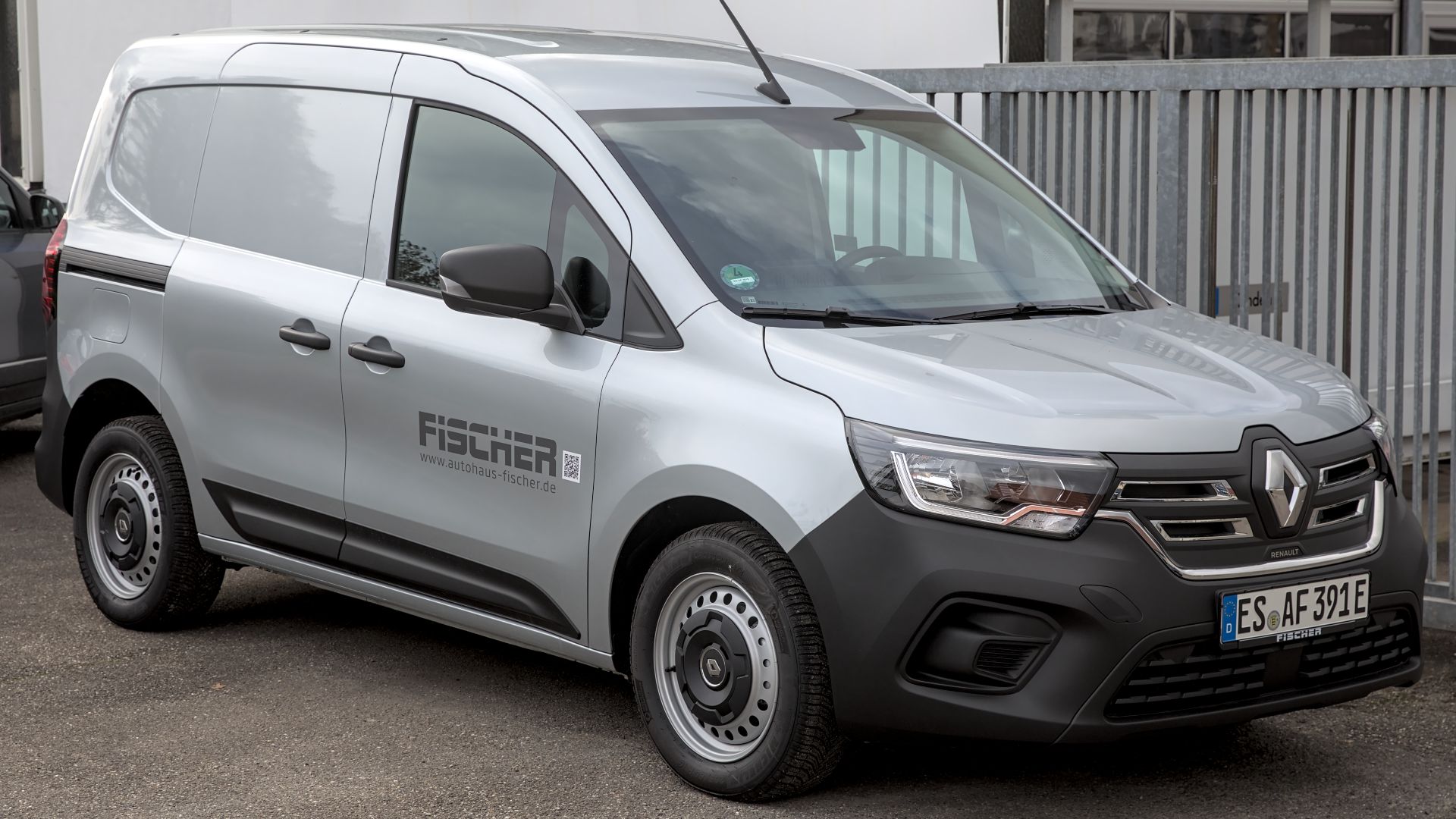 File:Renault Kangoo III Rapid E-Tech 1X7A6132.jpg