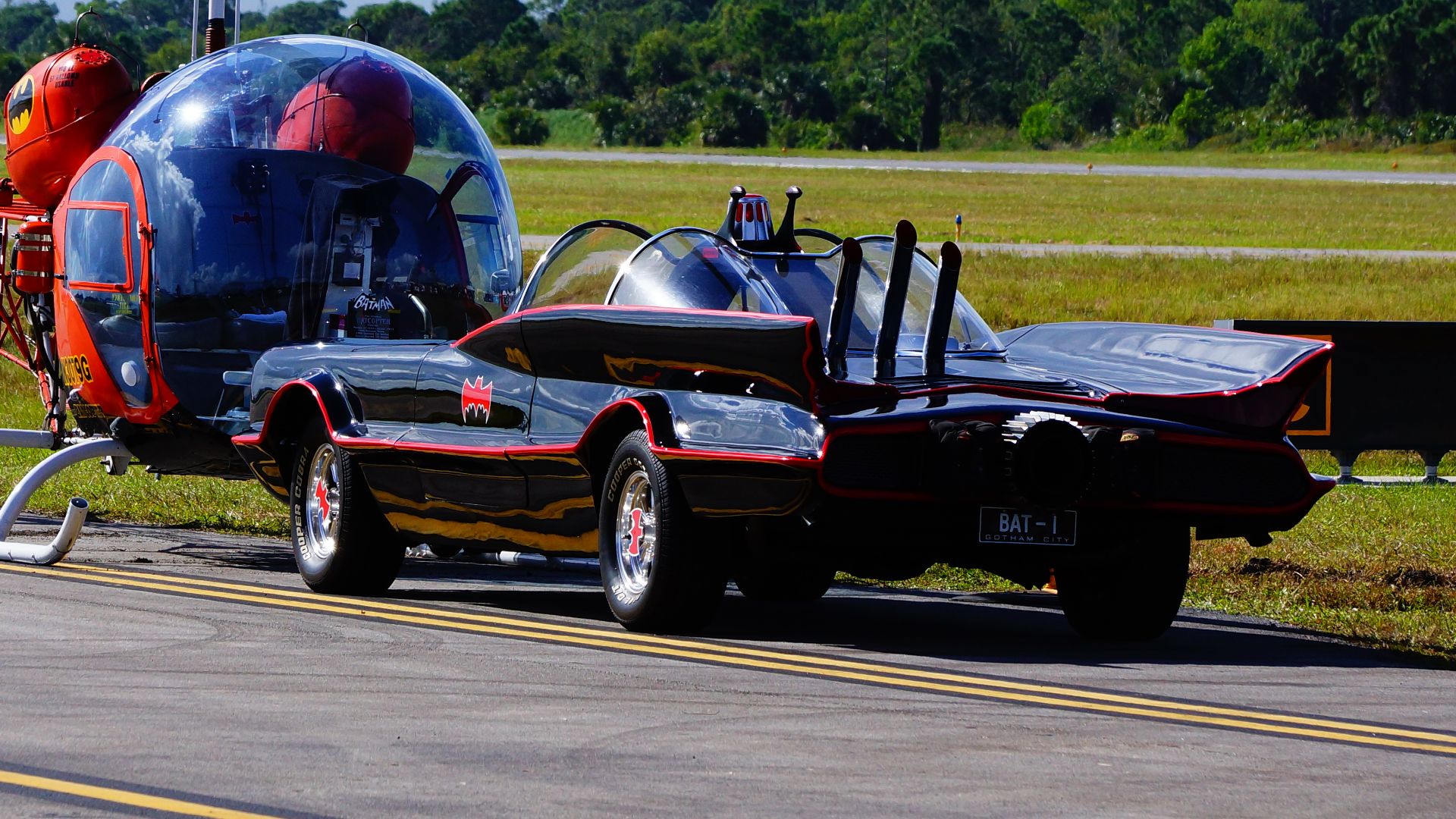 File:Bell 47 at the 2017 Stuart Air Show DSC01512 (39856083873).jpg