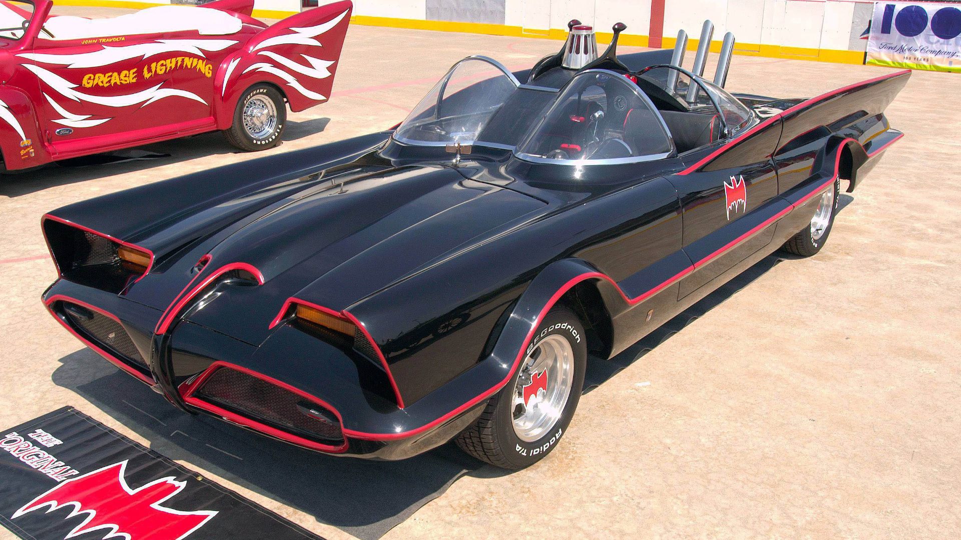 File:1960s Batmobile (FMC).jpg