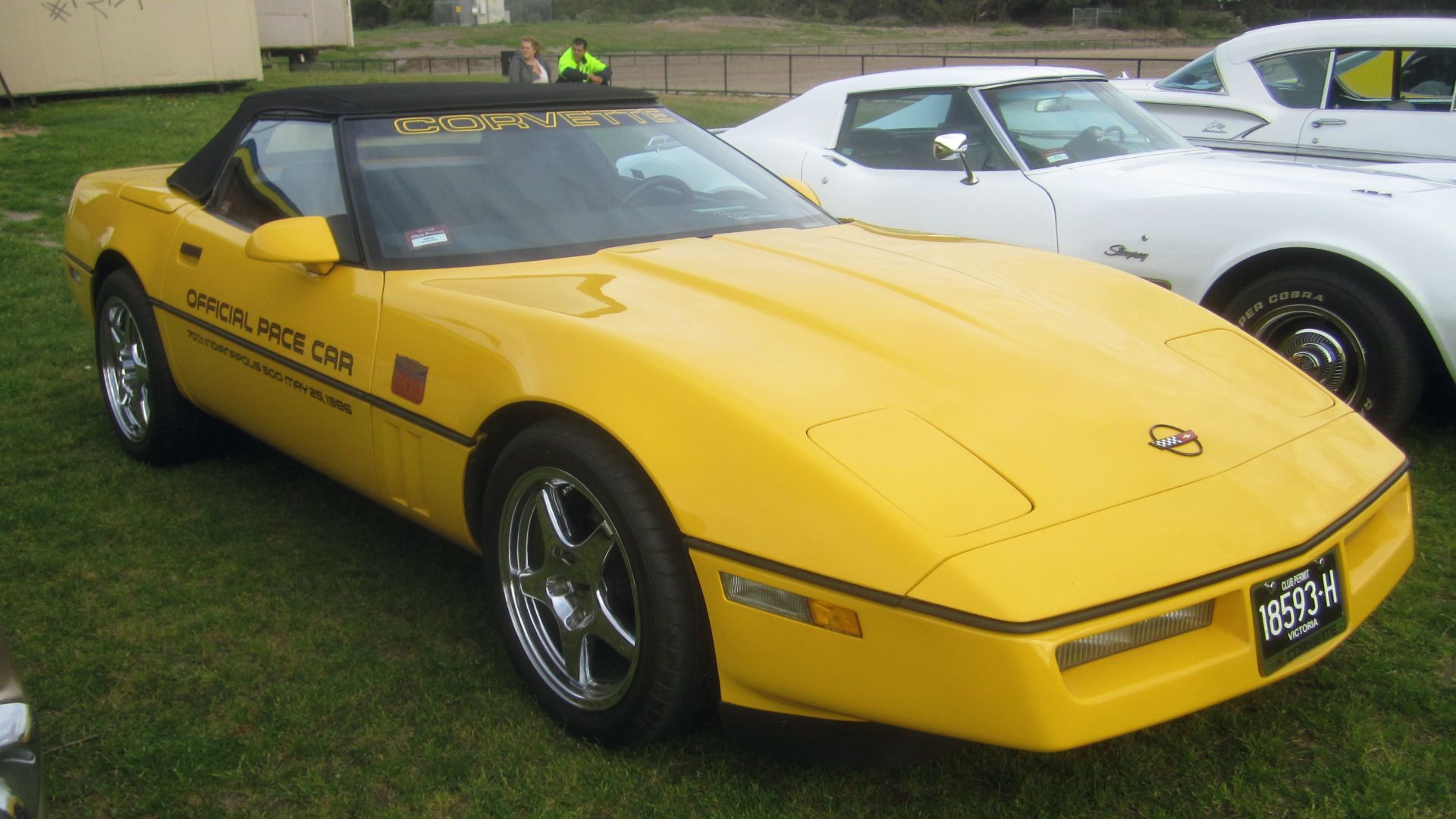 File:1986 Chevrolet Corvette C4 Convertible (10323231024).jpg