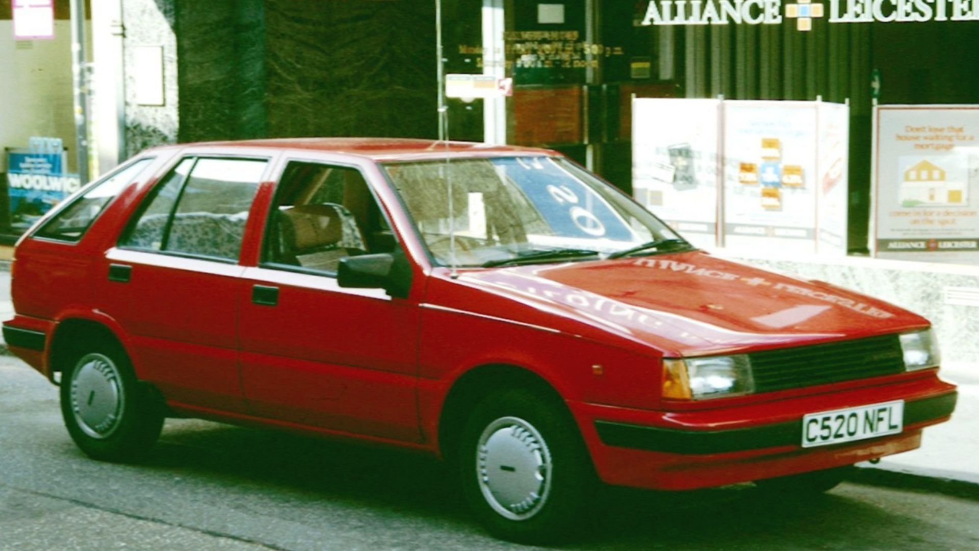 File:1986 Hyundai Pony in the UK in 1986 - 02.jpg