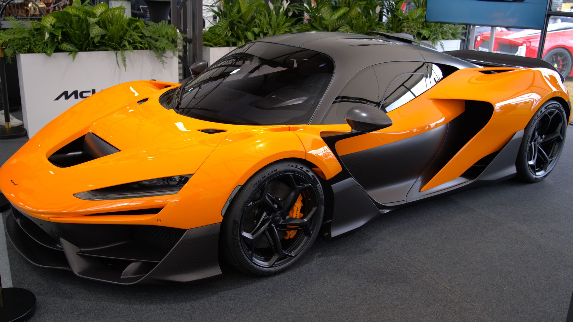 File:2024 McLaren W1 SP25.jpg