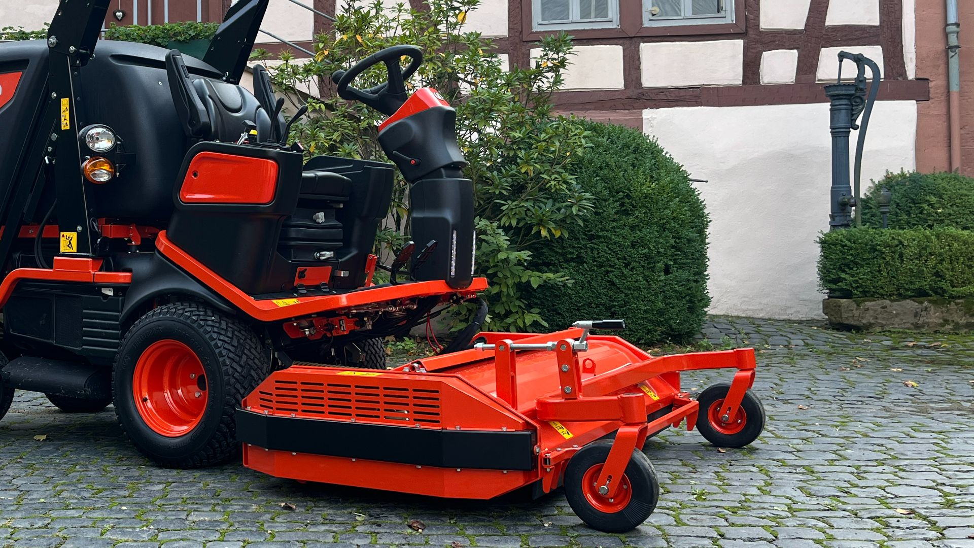 File:Kubota Gianni Ferrari FC3-261 20220929.jpg