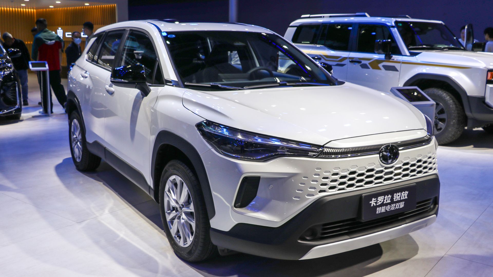 File:Toyota Corolla Cross 2026 For Guangzhou Auto Show 2025.jpg