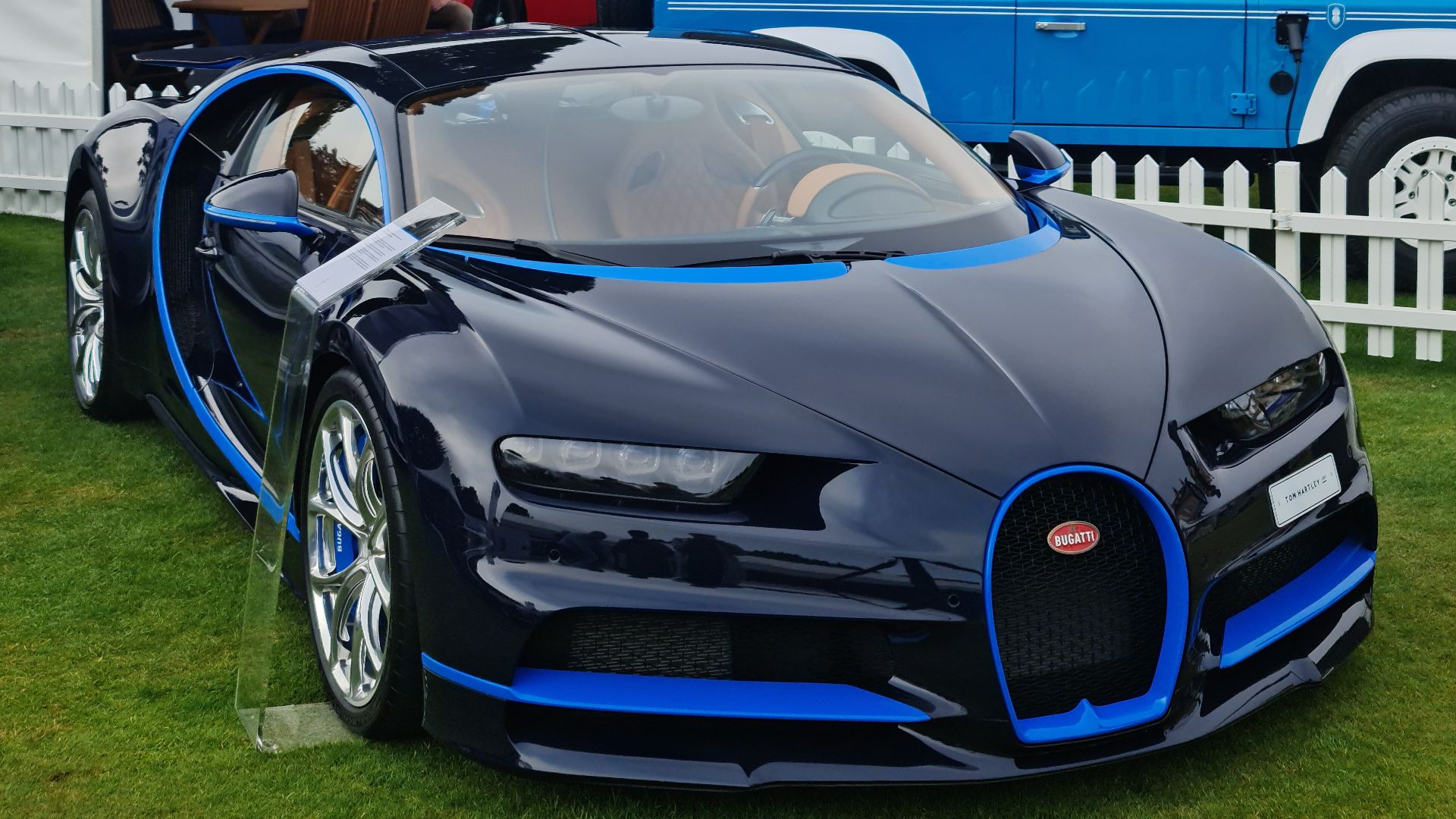 File:Bugatti Chiron THJ.jpg