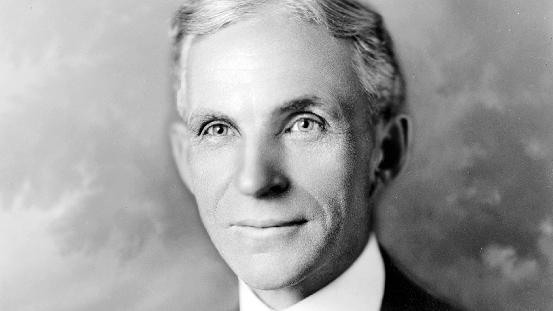 File:Henry ford 1919.jpg