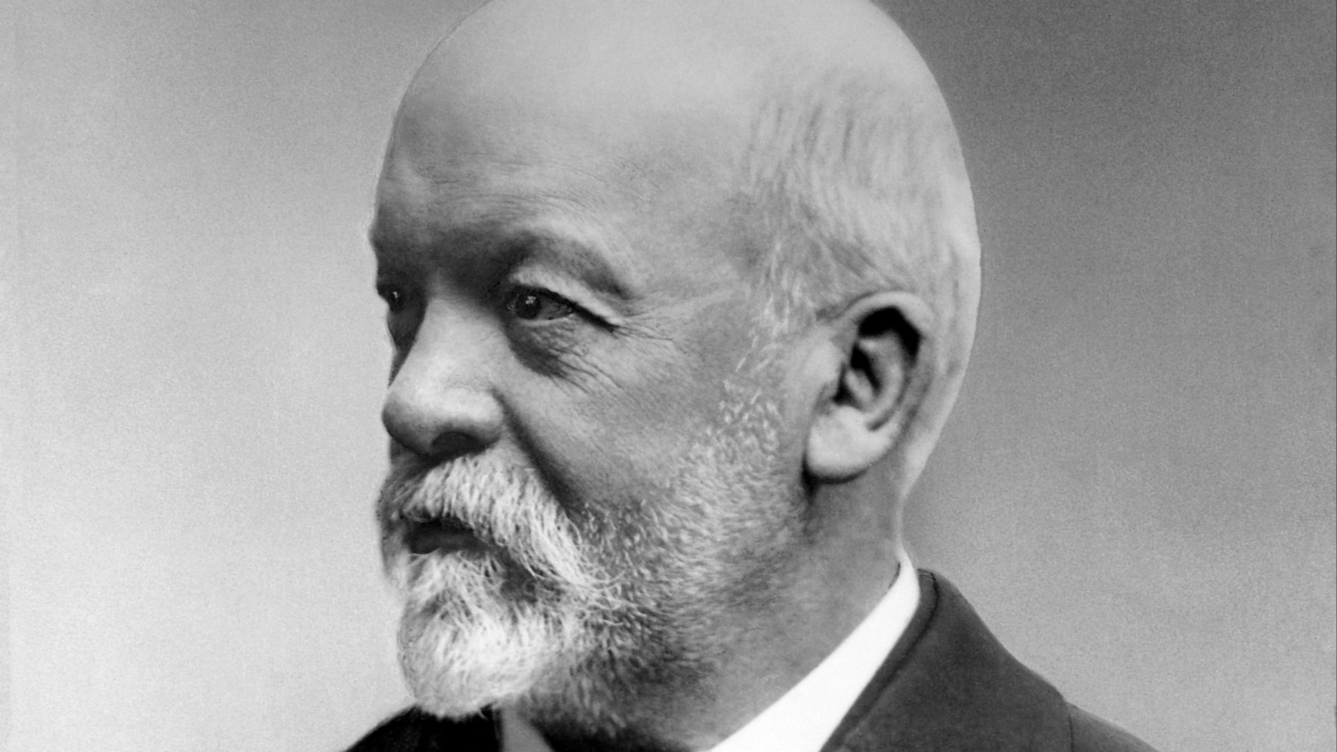 File:Gottlieb Daimler 1890s2.jpg