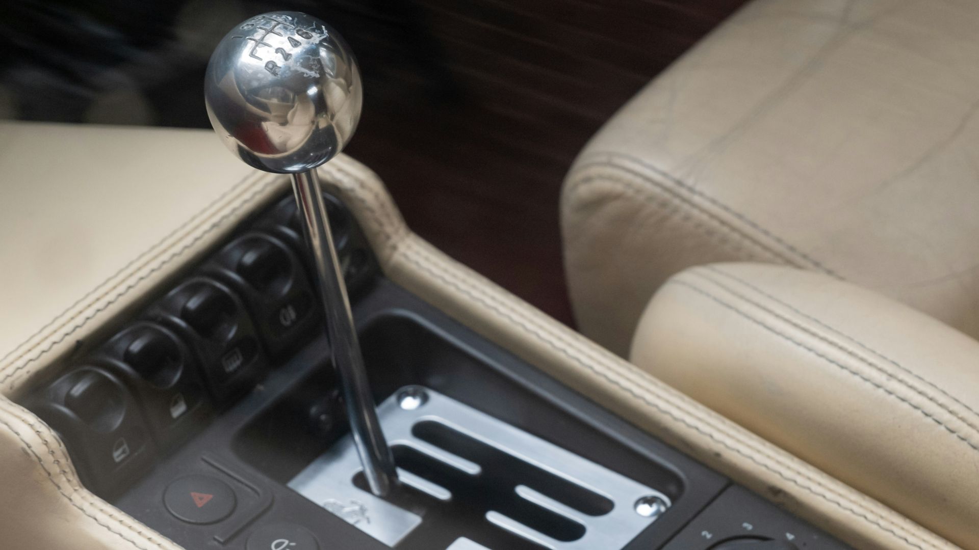 silver car gear shift lever