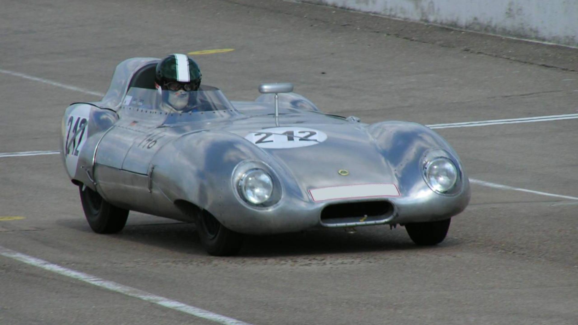 10 Lotuses That Proved Less Is More & 10 That Proved Less Is Just Less ...