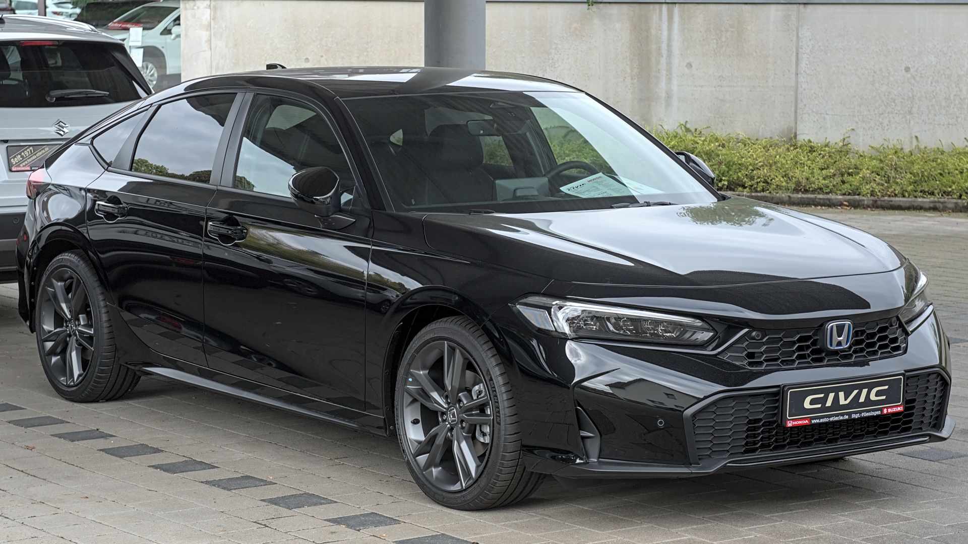 File:2025 Honda Civic Hybrid (Europe) DSC 2727.jpg
