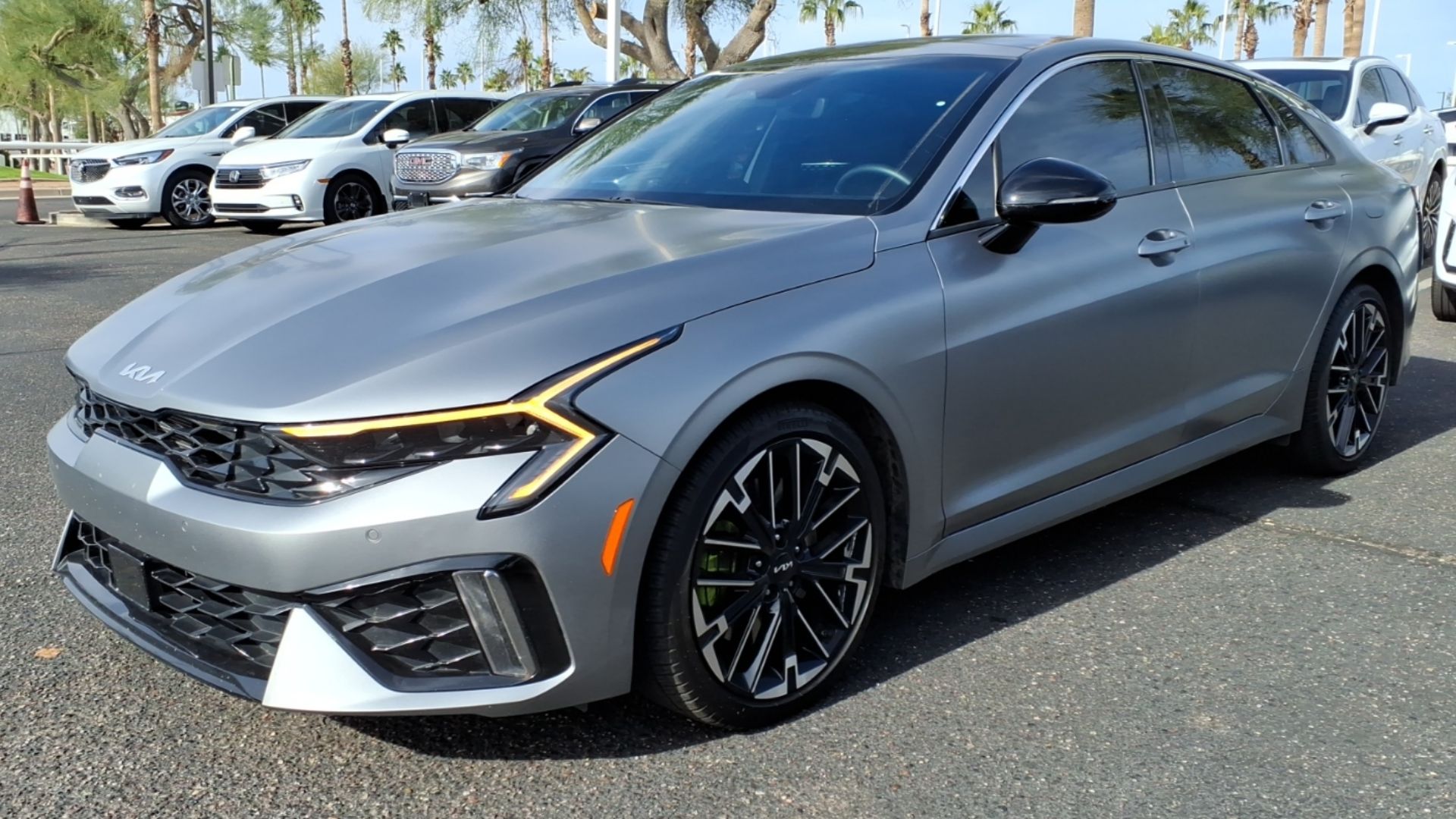 File:25 Kia K5 GT.jpg